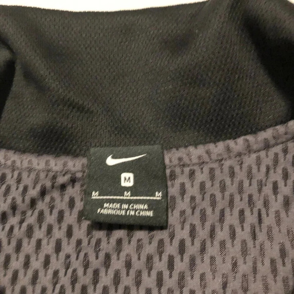 Nike Boys  Elite Therma Basketball Jacket Size Medium - Picture 3 of 16